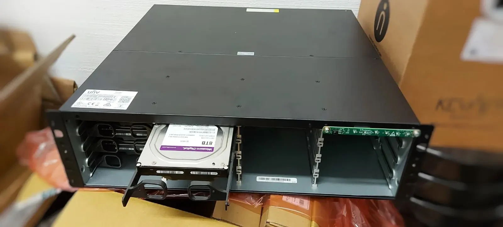 disco duros western digital en grabador Uniview